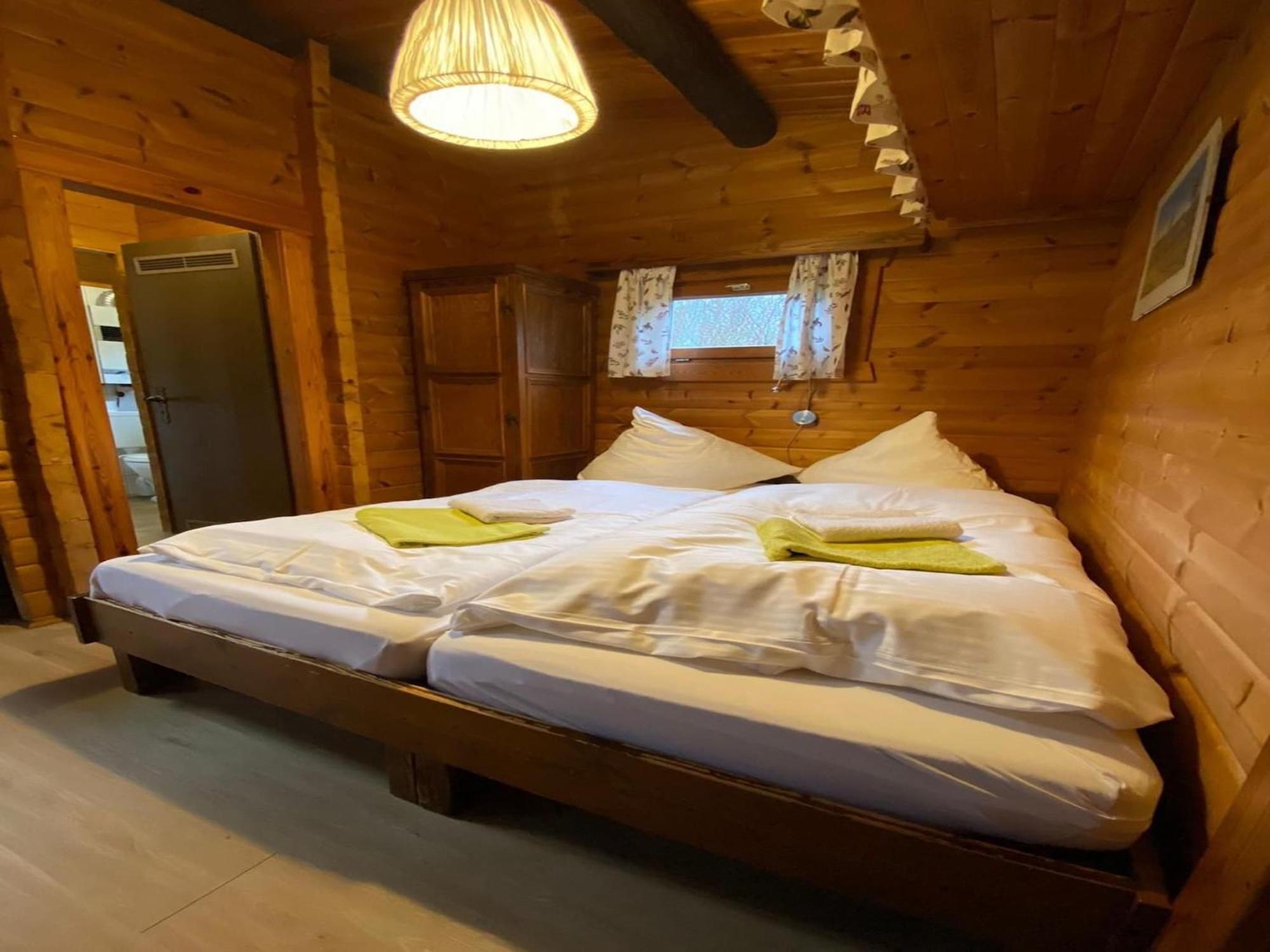 Cozy Holiday Home On A Horse Farm In The L Neburg Heath Eschede Exterior photo